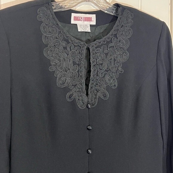 Maggy London Special Occasion Top - Picture 5 of 8